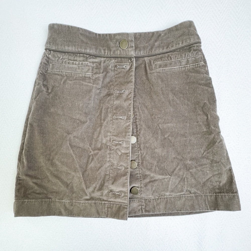 Aritzia/ Wilfred Taupe Corduroy Mini Skirt